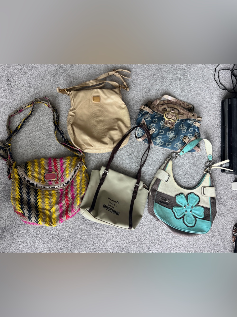 Bundle of 5 Designer & Vintage Handbags (Moschino, Marc Jacobs, Guess)